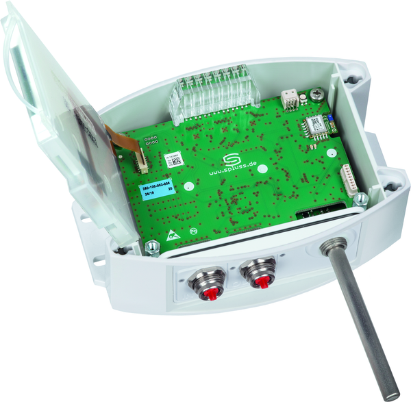 THERMASGARD ATM2-ECATP LCD, mit geöffneter Abdeckung und LCD-Anzeige - S+S Regeltechnik